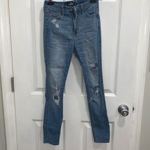 Hollister High Rise Super Skinny Crop Jeans